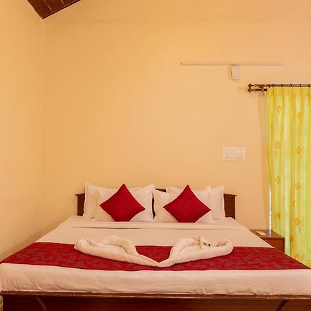 Kstdc Hotel Mayura Velapuri Belur Belur  Extérieur photo
