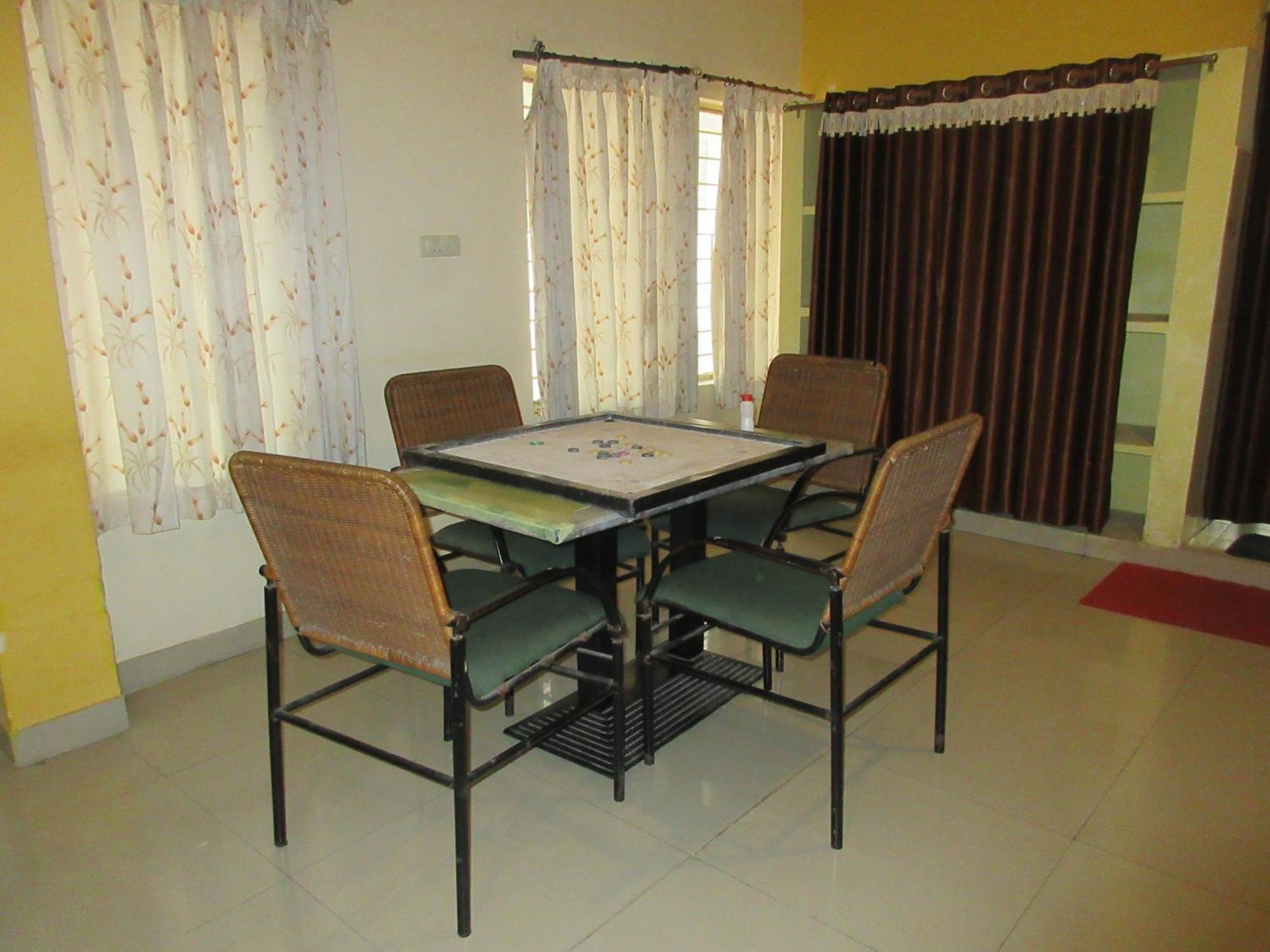 Kstdc Hotel Mayura Velapuri Belur Belur  Extérieur photo