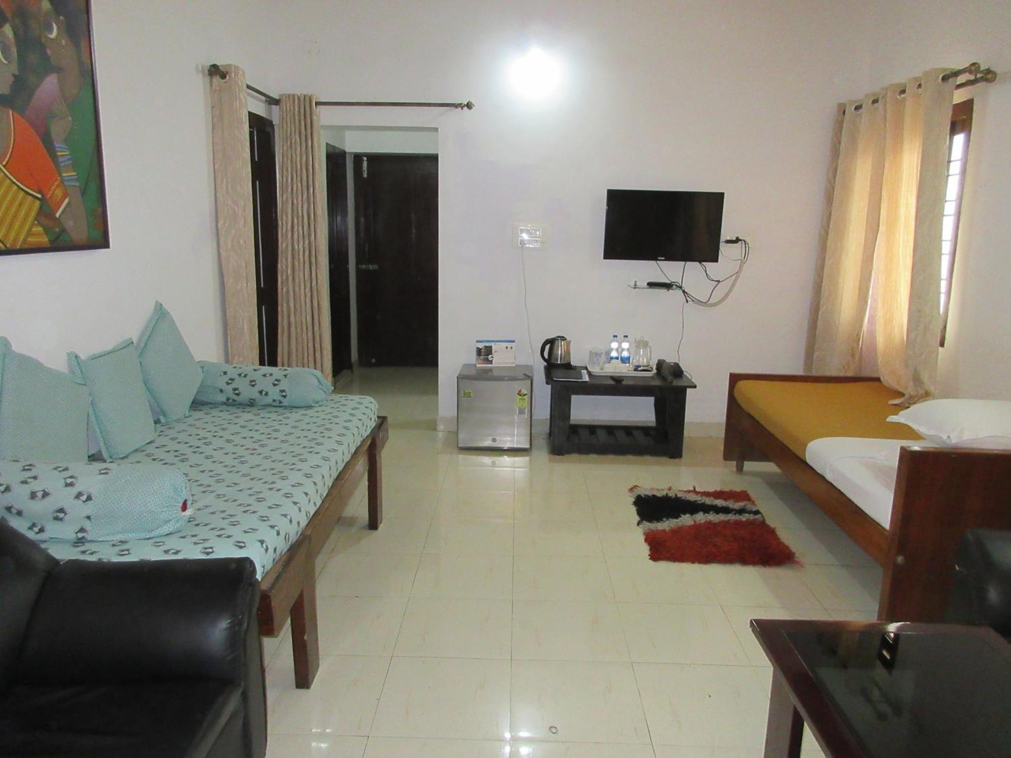 Kstdc Hotel Mayura Velapuri Belur Belur  Extérieur photo